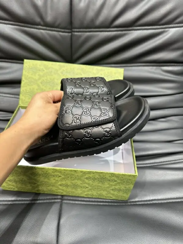 gucci chaussons pour homme s_12204733